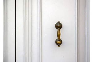 The ultimate guide to door knob hole sizes