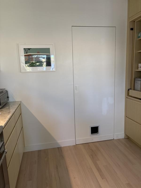 Primed flush
